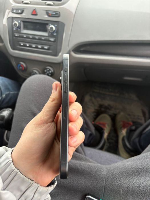 Продам Iphone 15 pro max