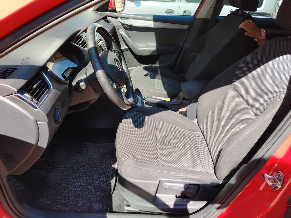 Шкода Октавия 1.6 TDI