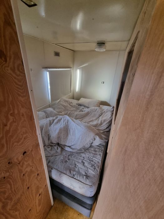 Casa mobila 750x250 living si dormitor