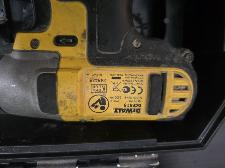 Винтоверт DeWalt 12 V