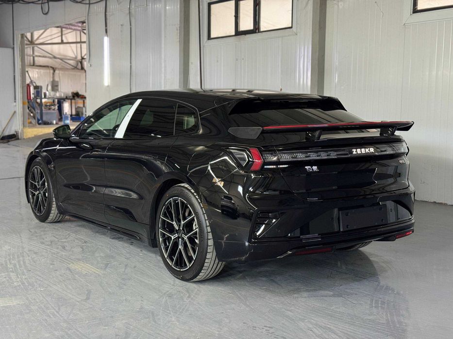 Электромобиль Zeekr 001  (310 млн. первоначальный взнос)