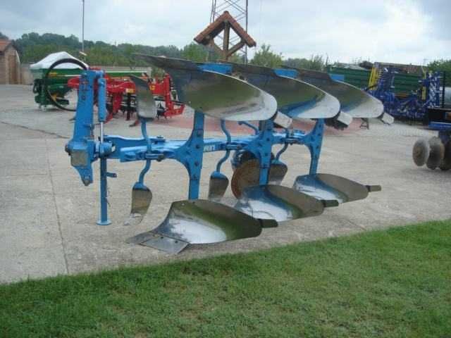 Plug Kuhn cu 3 brazde Master 100 Master 103 Master 123 Lemken Opal 90