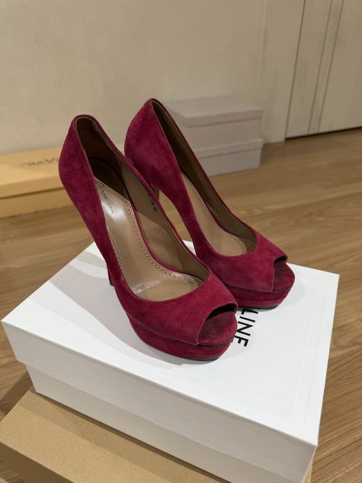 Туфли на каблуке