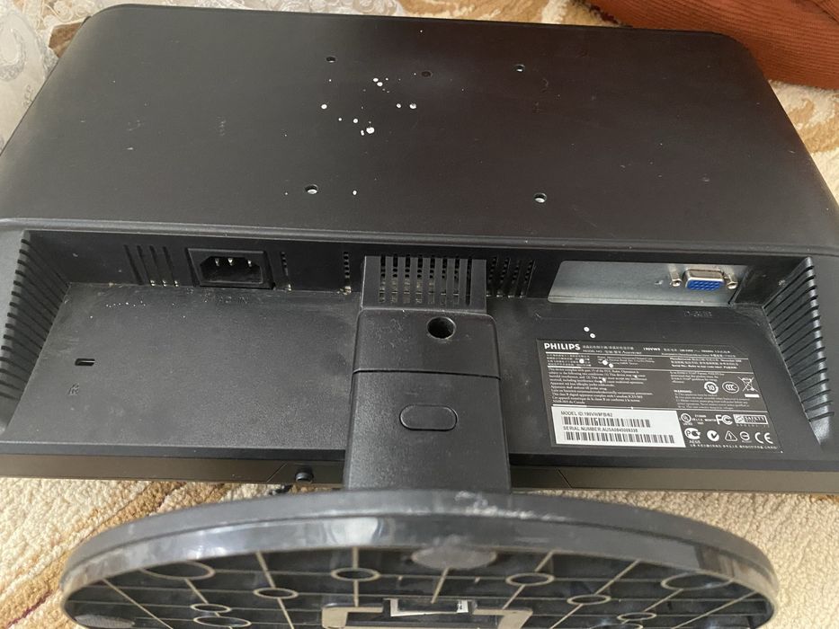 Монитор Philips 60 герц