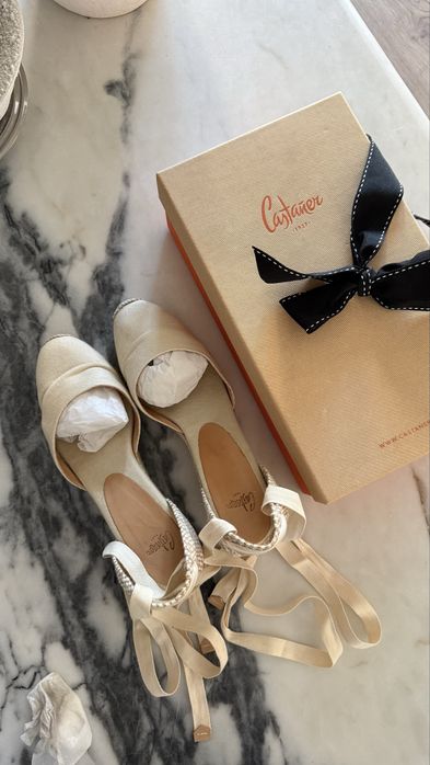 Castañer Carina 70 mm ivory 40 номер