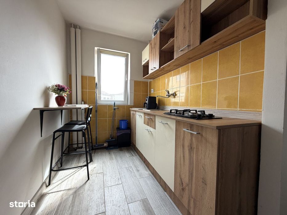 Apartament cu 1 camera, 28 mp utili, etaj 3 -Complexul Studentesc