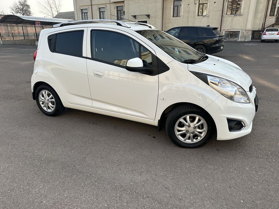 Spark 2022 yil dekabr oq tozza 4  aftamat 15300 km