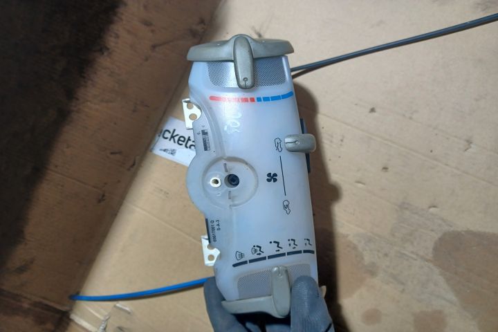 Comanda ventilatie P69610001A75K00 Peugeot 106 prima generatie