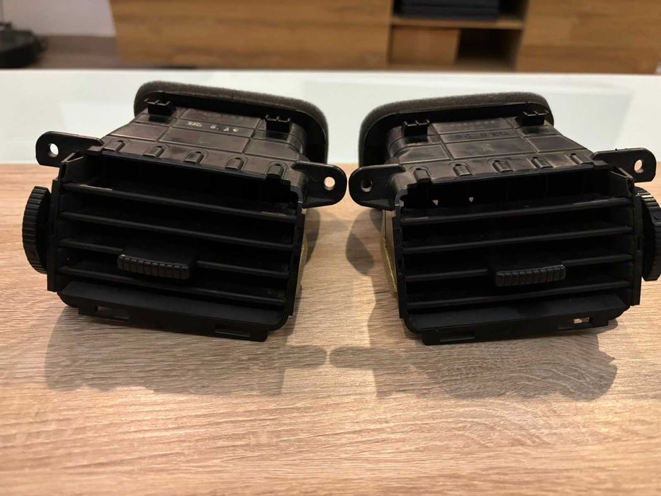 Духалки Mazda 3 2006г. централна конзола