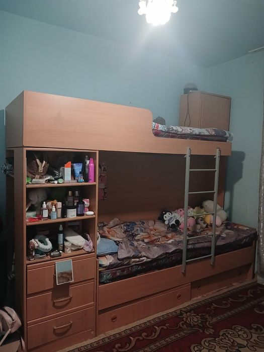 Кровать двухярусная