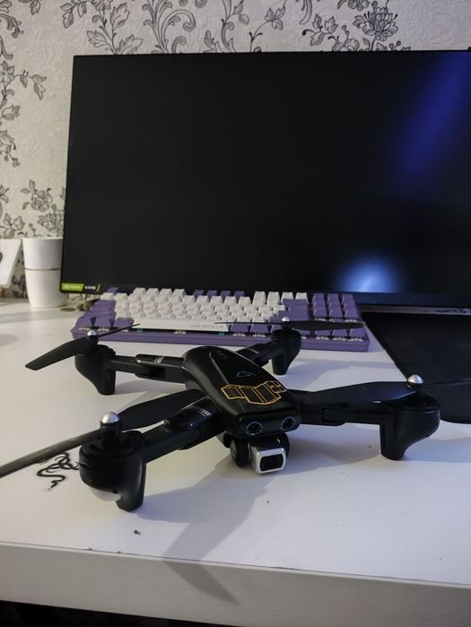 Продам дрон GMDRONE GM302 GPS Model-3 черный