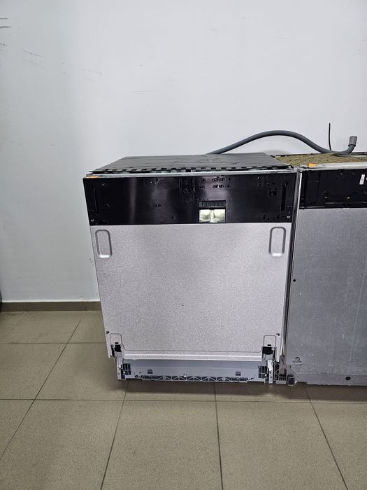 Съдомиялна за пълно вграждане SMEG