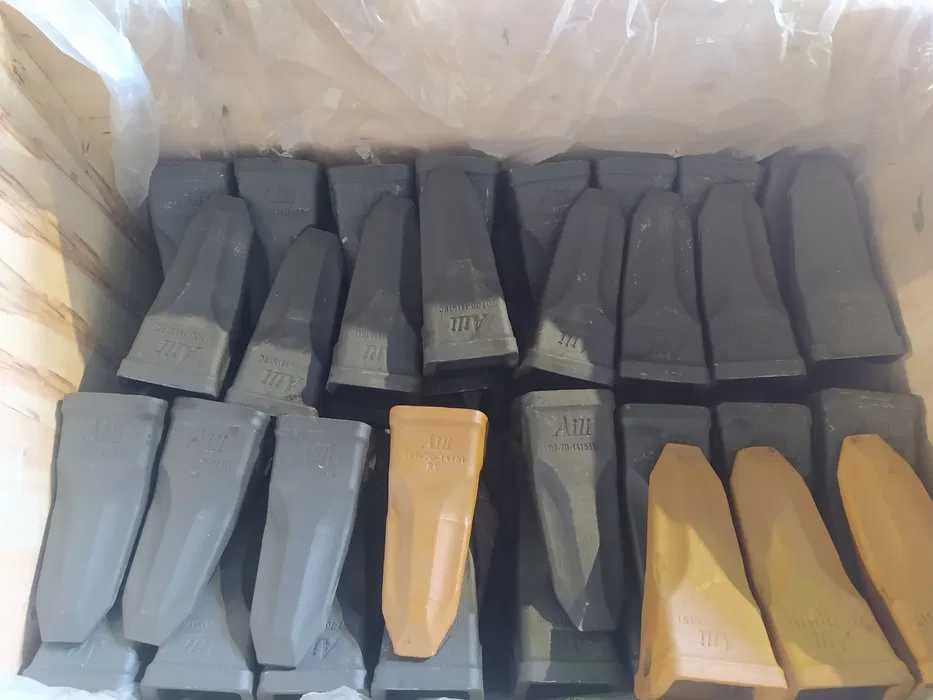 Купить коронки адаптеры зубья экскаватора Cat Hitachi Doosan Komatsu