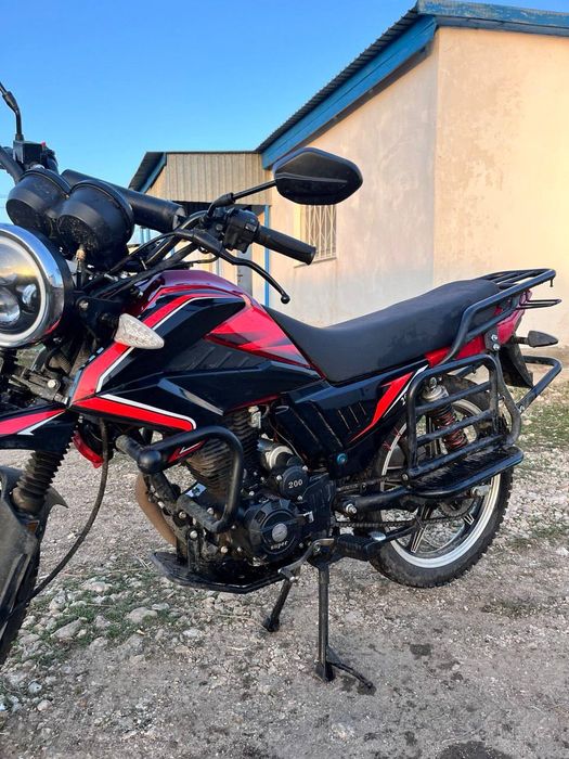 200 куб хороший , 2023 год,