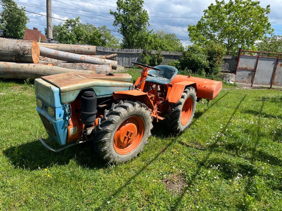 Tractoras articulat 4x4 Pasquali