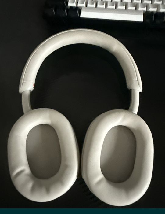 Наушники SonyWH1000XM5