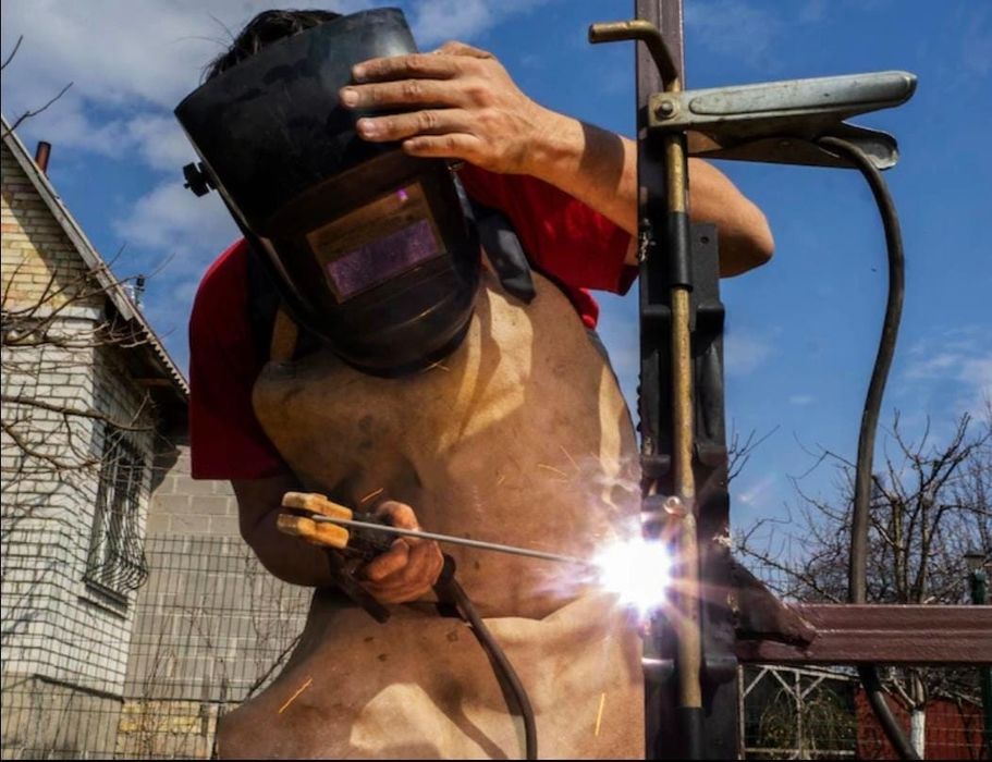 Услуги сварщика любой сложности !