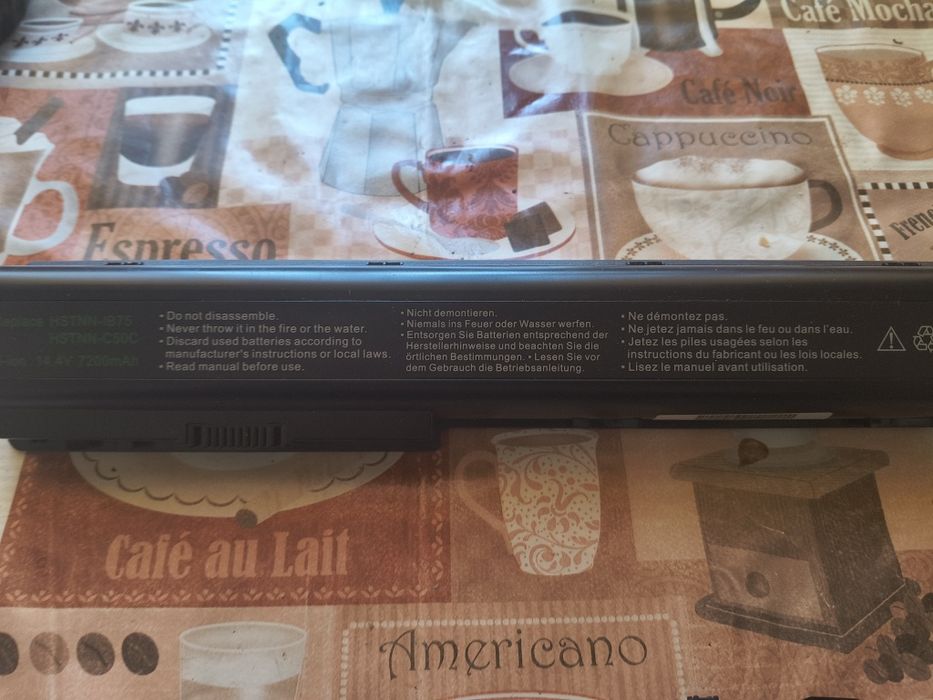 Vând 3 GB de RAM, placa de rețea și hard