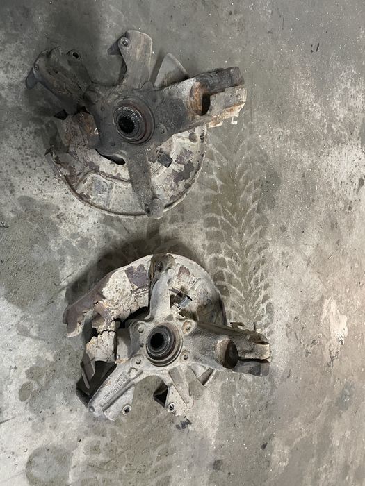 Fuzeta stanga dreapta Volkswagen golf 5 6  skoda octavia 2 seat