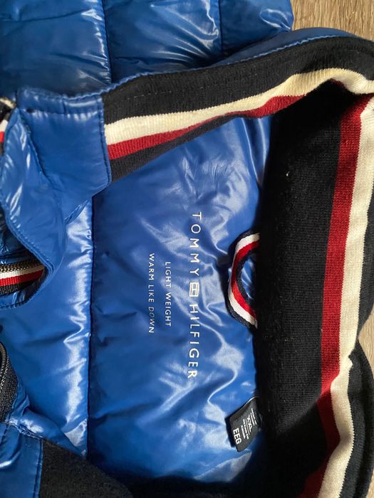 Geaca Tommy Hilfiger noua