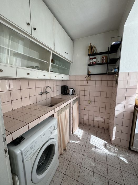 Продава се Двустаен апартамент в Айтос - 48 кв.м за 1250 €/кв.м - Снимка #1