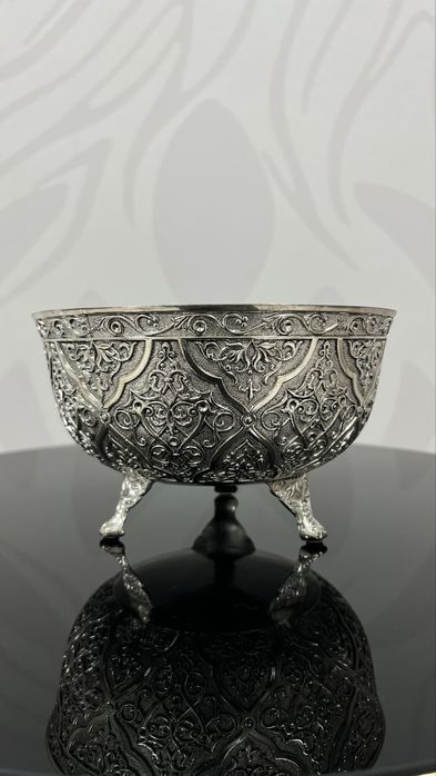 Продам мельхиоровую чашу, фруктовницу, посуду для кыркынан шыгару