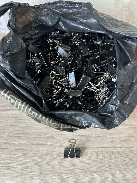 Продам зажимы для бумаг