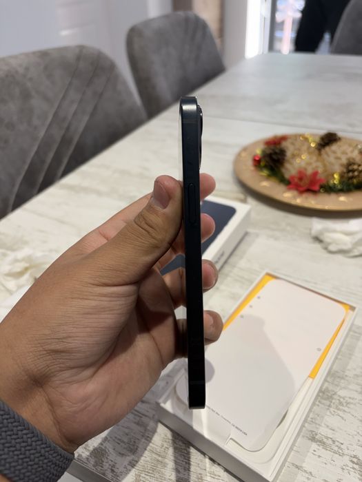 Iphone 13 foarte bun , pret negociabil