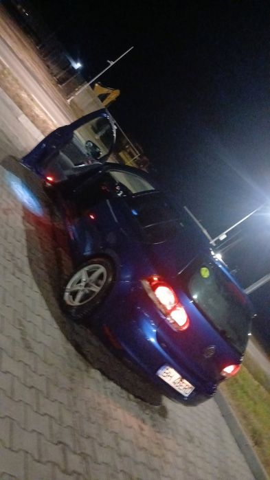 Vând   Golf 6  .
