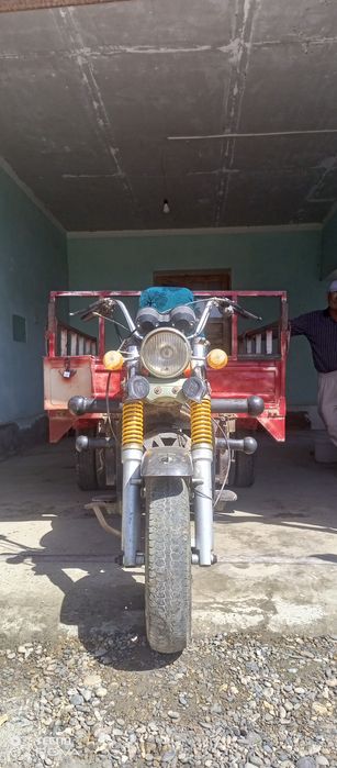 Kawaki mototsikl sotiladi