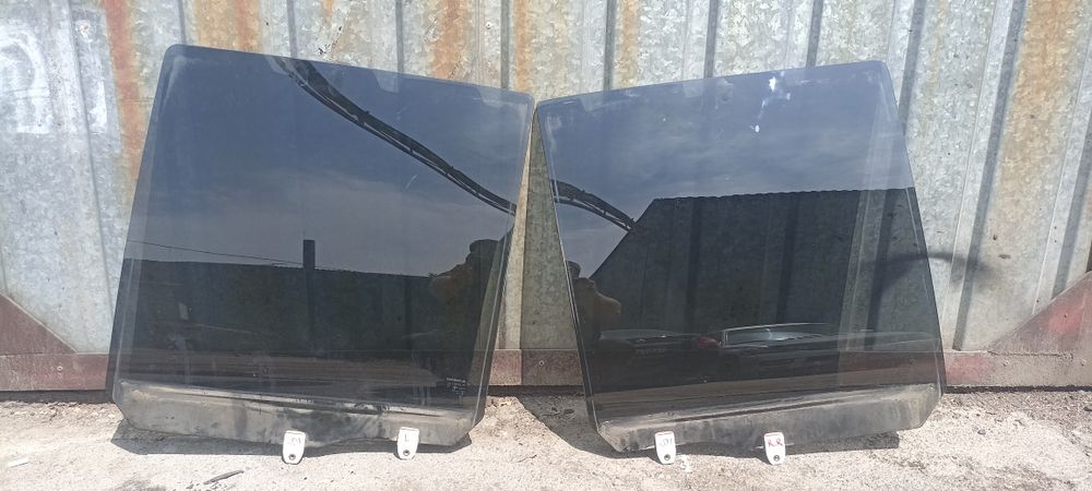 Стекла двери Honda CR-V 1