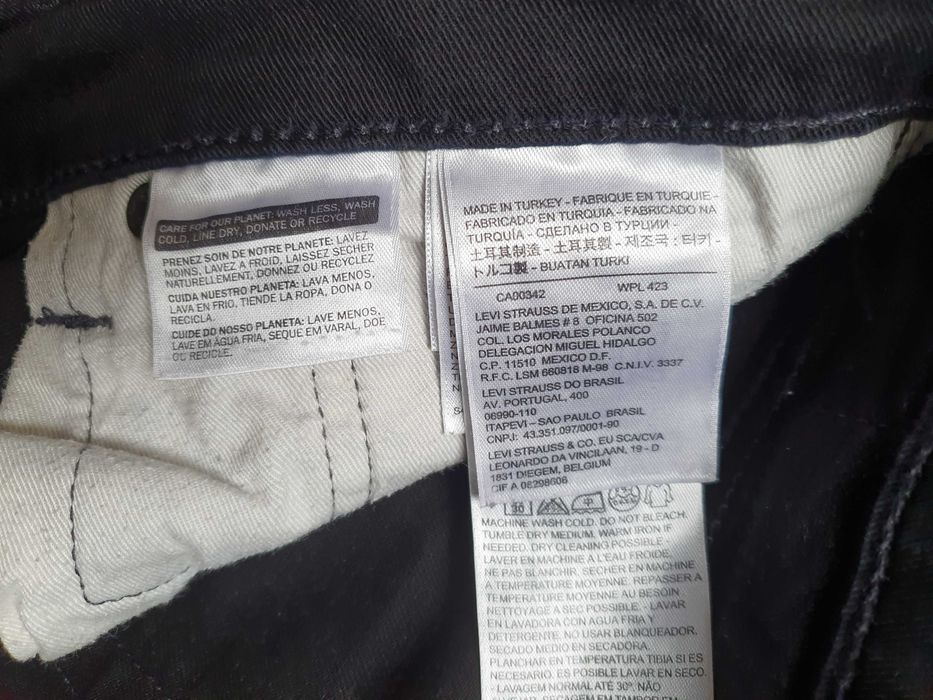 Blugi LEVI'S 504 - Marime W33 L32 (Talie 89 cm)