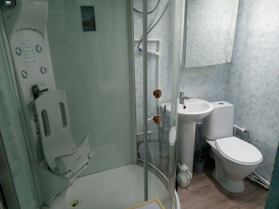 Продам комнату свой душ, санузел