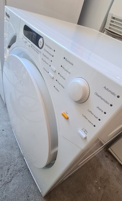 Сушилня Miele T7744C 6кг Пчелна пита