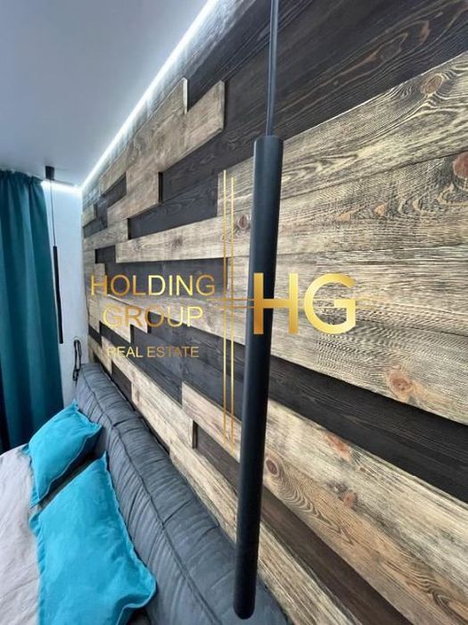 Продава се Тристаен апартамент в Варна, Бриз - 130 кв.м за 2924 €/кв.м - Снимка #8