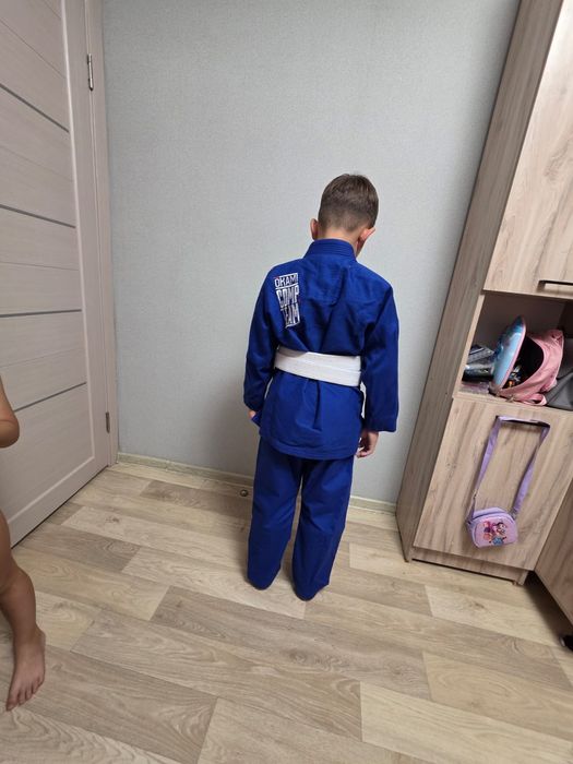 Продам кимано для Джиу Джитсу