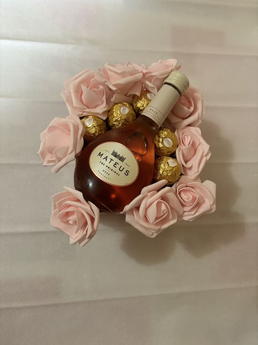 Un cadou dulce pentru o persoana dulce si scumpa voua.