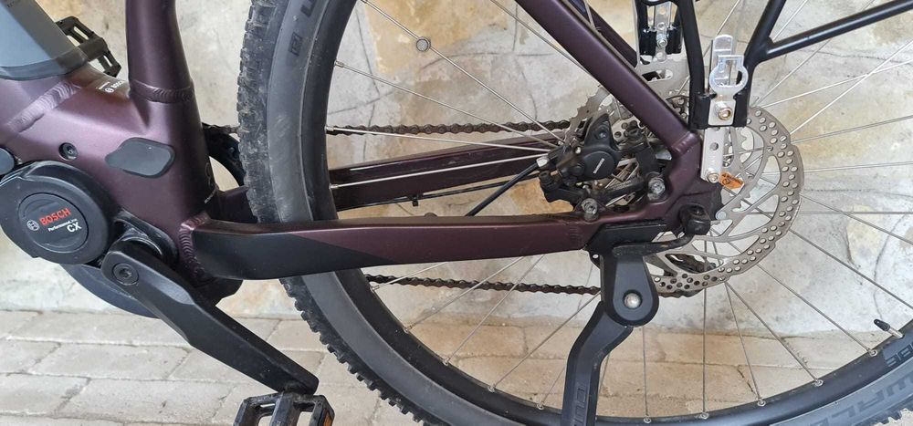 Cube Kathmandu Hybrid Pro 625 - Ca Nouă (169 km) Bicicletă electrică trekking, cadru S