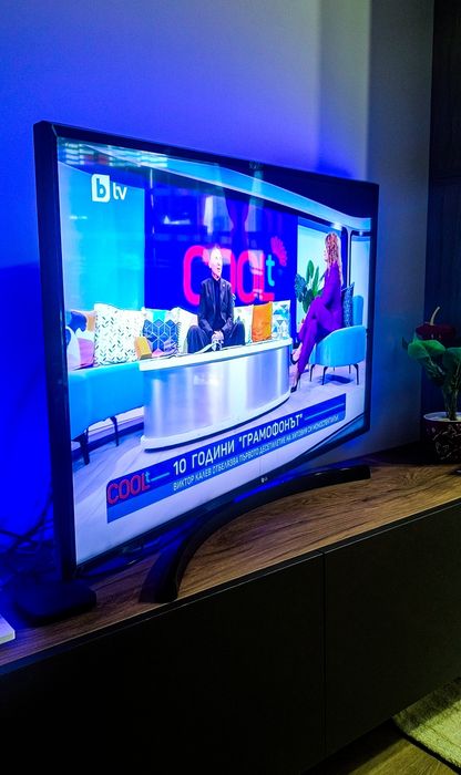 Смарт ТВ - LG 42' без забележки