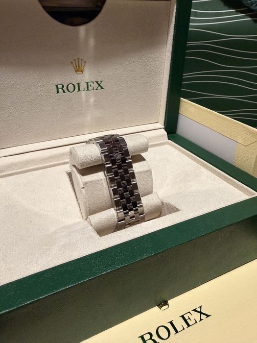 Ceas Rolex Land-Dweller 40