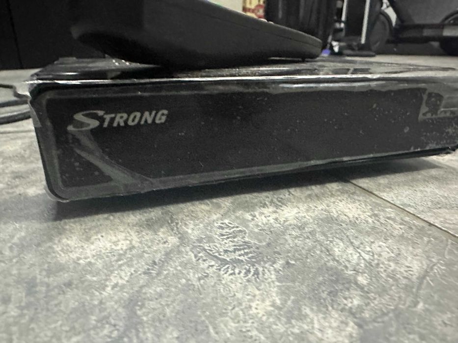 Сателитен тунер Strong PrimaSat II