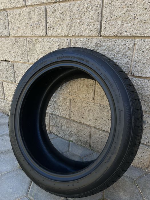 Зимние шины WINMASTER ARW2 — 255/45 R20 105V XL