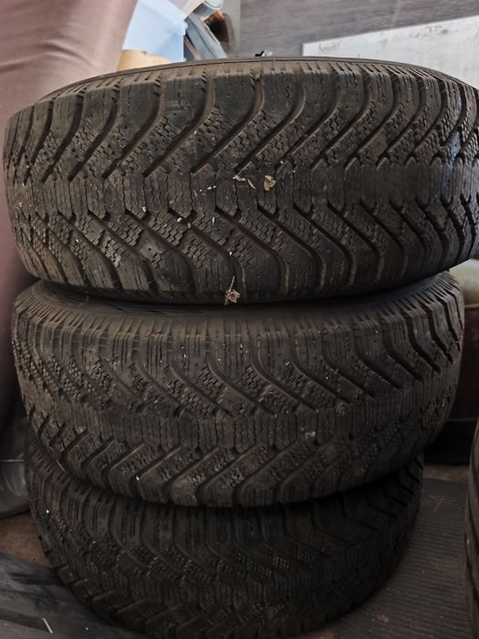Продам шины Goodyear 265/70 R16