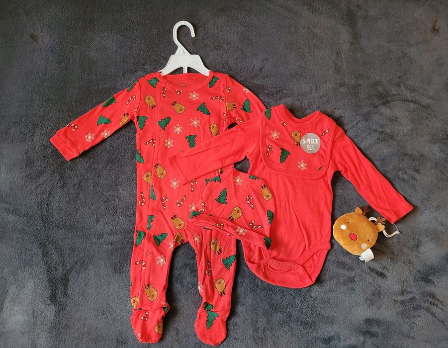 Set hainute de Craciun