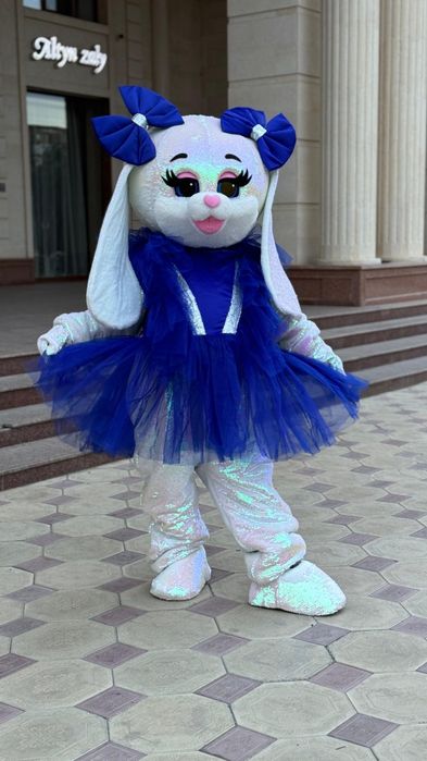 Продам мишек и зайчиков метровые