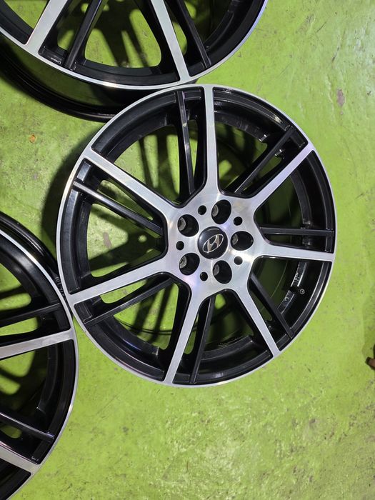18 5x114.3 Hyundai Kia Mazda лети джанти 5х114.3