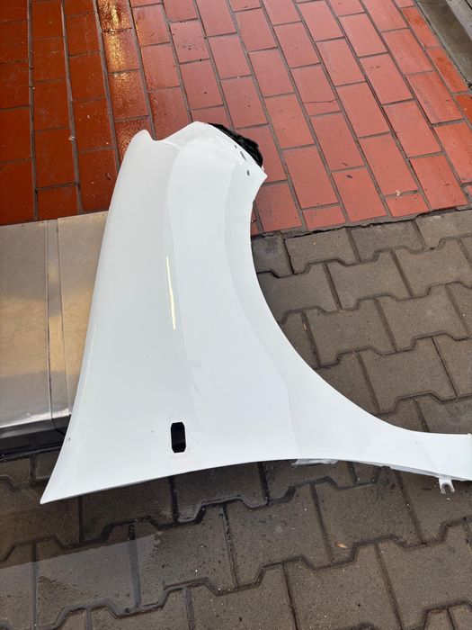 Aripa Dacia Logan 2018