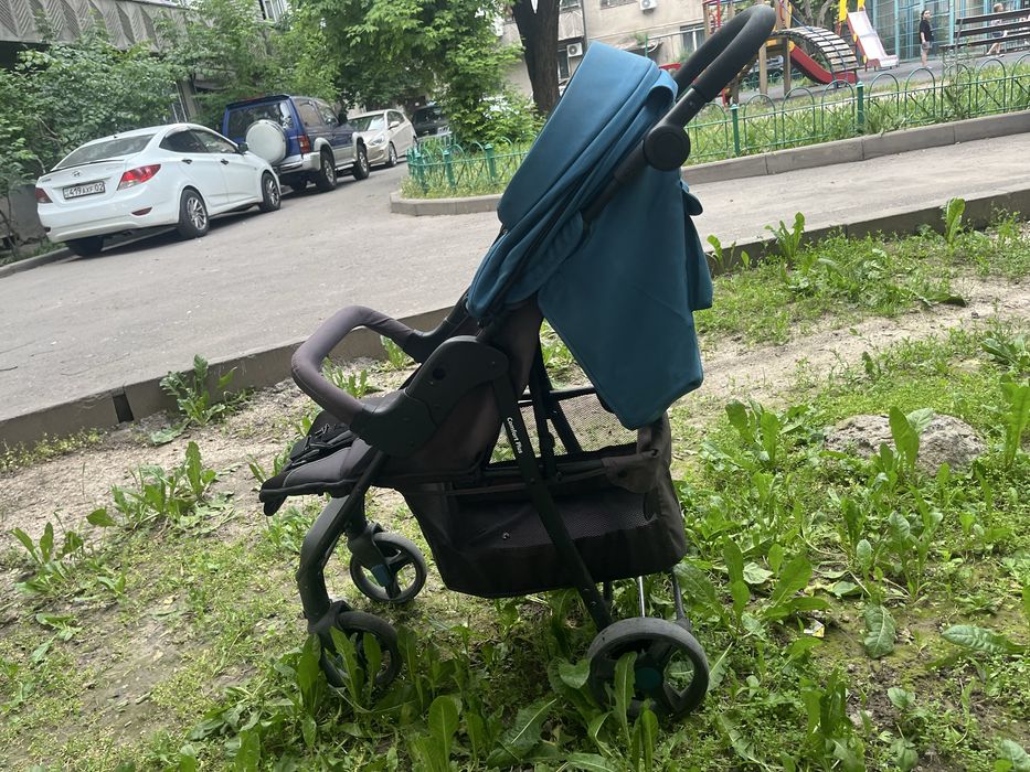 Продам детскую коляску