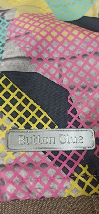 Продам куртку для девочки