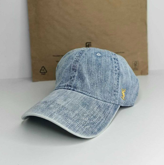 Шапка Saint Laurent